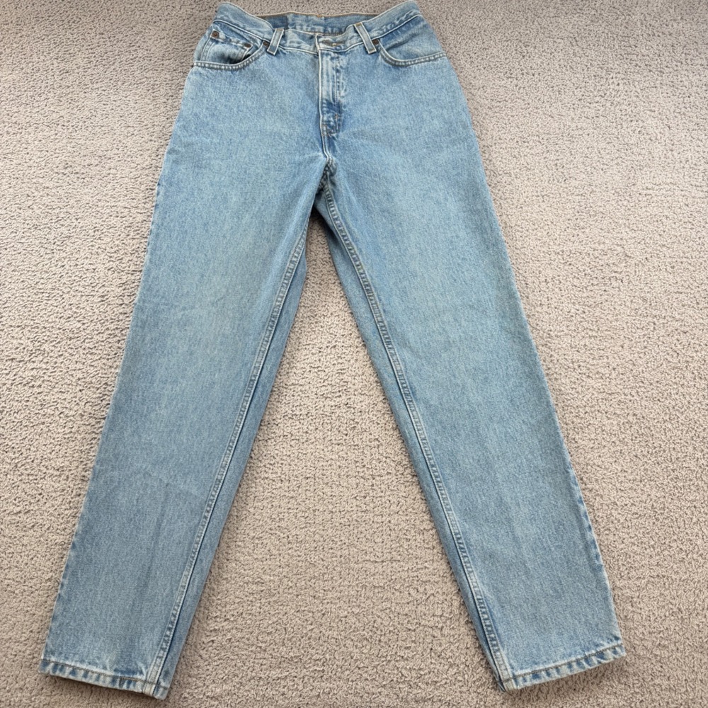 Vintage Levis 550 Relaxed Fit Tapered Leg Light Wash Jeans Women 25x28